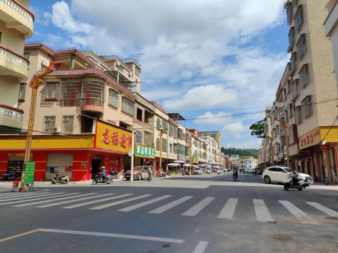小圩镇大魅力:云浮美丽圩镇建设之路 小圩镇大魅力:云浮美丽圩镇建设之路