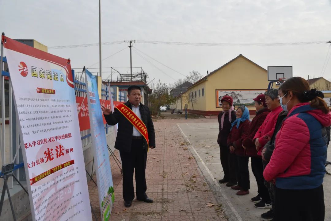 各地自然资源部门开展国家宪法日宣传活动 各地自然资源部门开展国家宪法日宣传活动