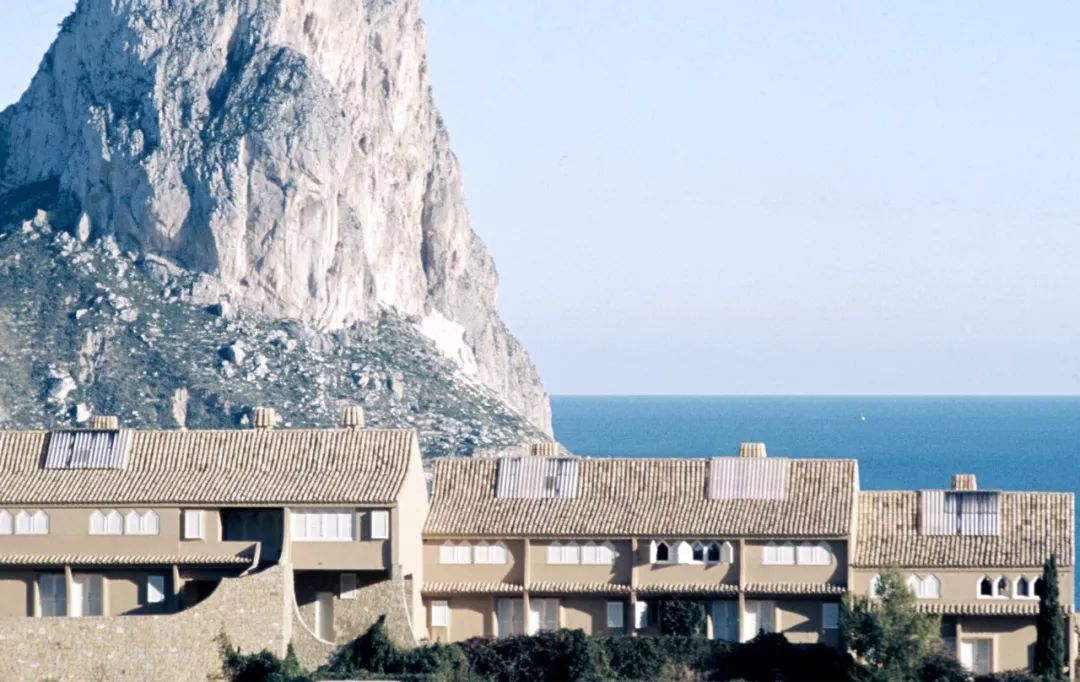 巨星陨落丨里卡多·波菲（Ricardo Bofill）西班牙鬼才建筑师的梦幻世界【环球建筑】