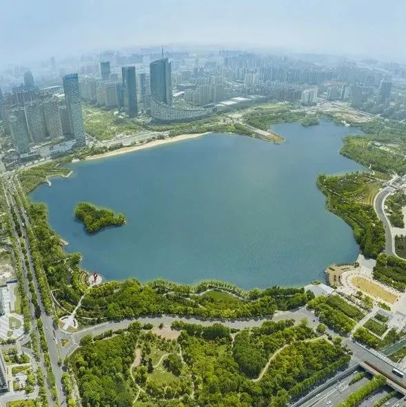 河岸美学:细数巴黎与布拉格的河岸空间设计 河岸美学:细数巴黎与布拉格的河岸空间设计