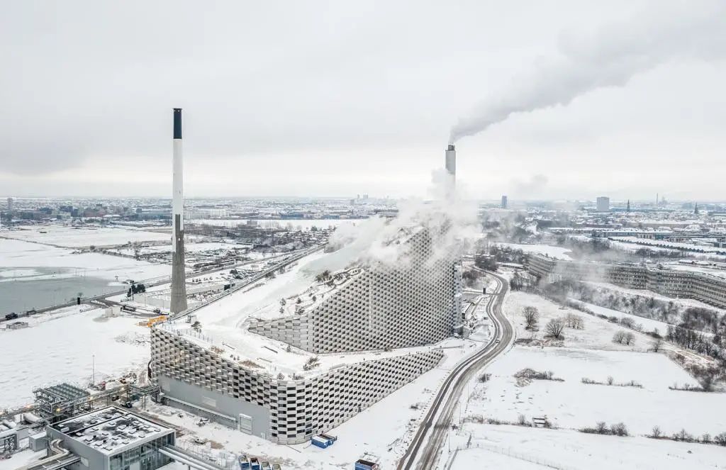 这些建筑“脑壳在发光”,带你看13组屋顶空间创意设计 这些建筑“脑壳在发光”,带你看13组屋顶空间创意设计
