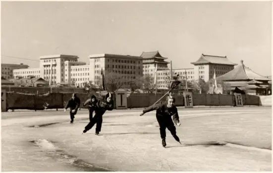老北京的冰上“基因” 老北京的冰上“基因”