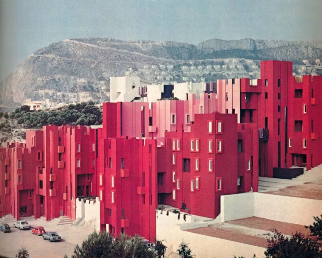 巨星陨落丨里卡多·波菲（Ricardo Bofill）西班牙鬼才建筑师的梦幻世界【环球建筑】