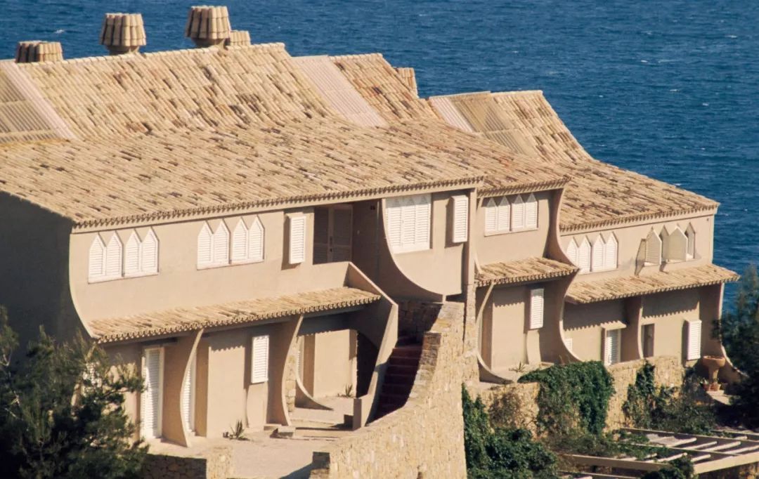 巨星陨落丨里卡多·波菲（Ricardo Bofill）西班牙鬼才建筑师的梦幻世界【环球建筑】
