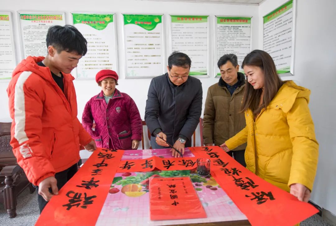 新春走基层 | “他铁了心要种粮”
