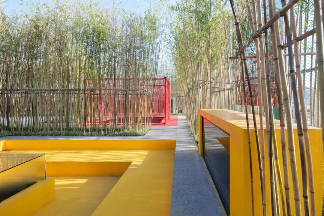 这些建筑“脑壳在发光”,带你看13组屋顶空间创意设计 这些建筑“脑壳在发光”,带你看13组屋顶空间创意设计