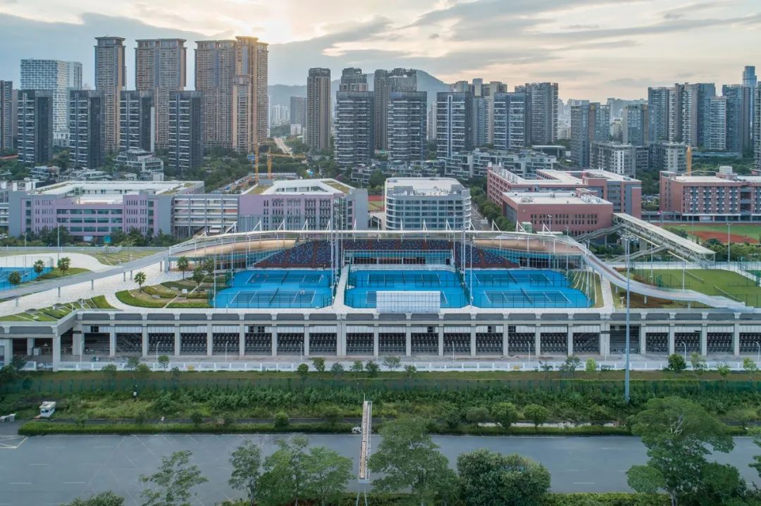 这些建筑“脑壳在发光”,带你看13组屋顶空间创意设计 这些建筑“脑壳在发光”,带你看13组屋顶空间创意设计