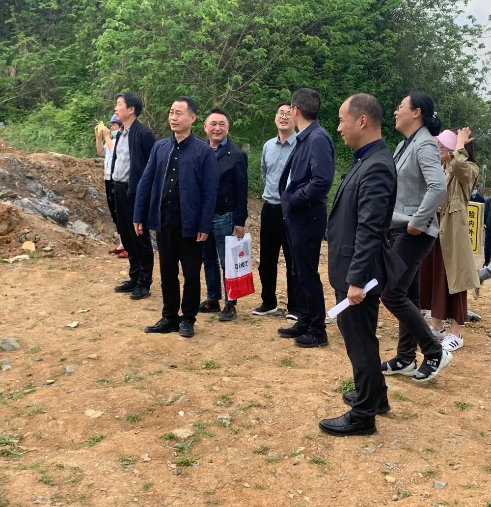 省废弃矿山生态修复指导专家组到余杭开展督导检查 省废弃矿山生态修复指导专家组到余杭开展督导检查