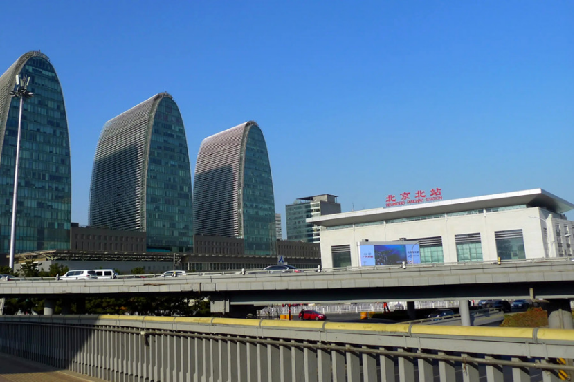 站城融合：让城市跟着轨道走