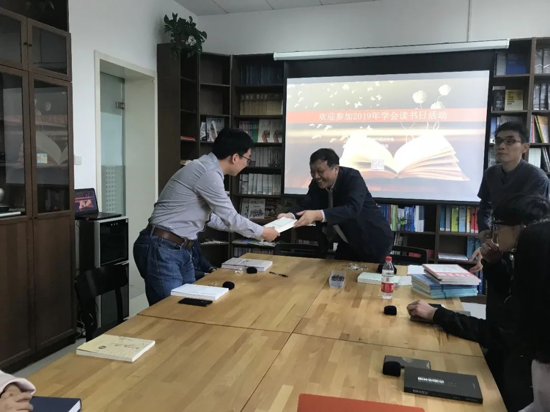 方圆阁荐书（第二期）：正逢读书好时节