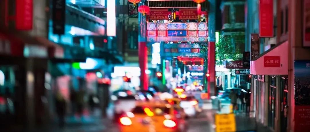 简约且经久不衰的“老”现代街道——鹿特丹林班街 简约且经久不衰的“老”现代街道——鹿特丹林班街