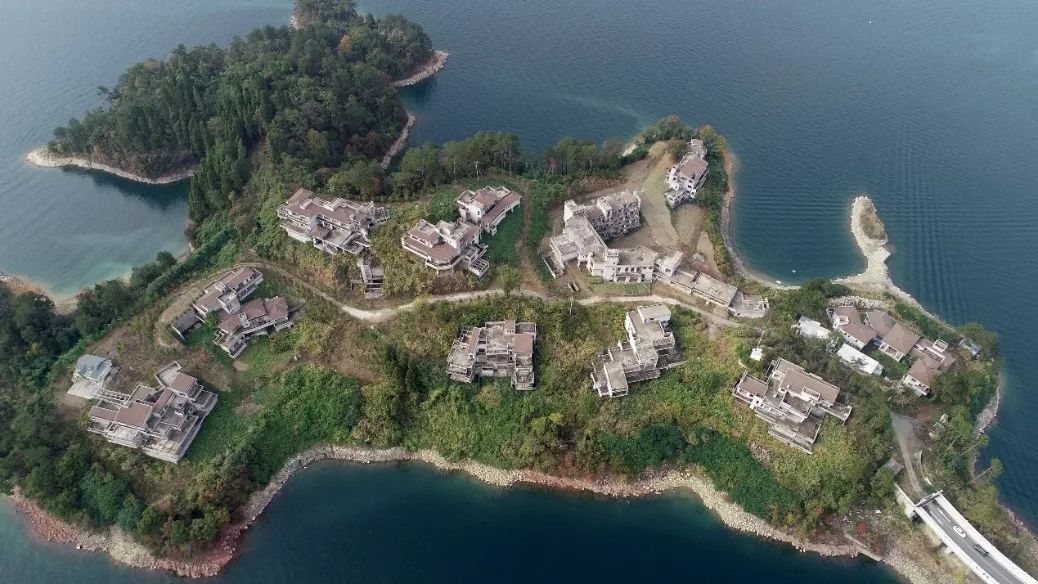 共“富”自然资源之约丨“森林淳安”的城市新名片：千岛湖植物园
