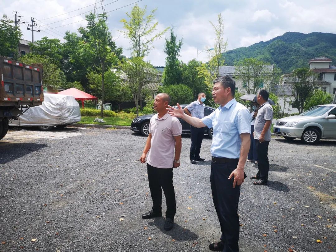 交流宣讲谋发展 支部联建促振兴︱储备交易第二支部与横塘村党委开展结对联建活动