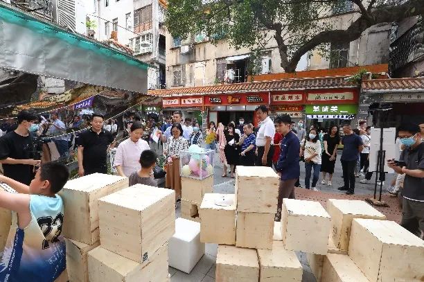 从“艺术走进三元里”到“艺术三元里”|白云社区设计师 从“艺术走进三元里”到“艺术三元里”|白云社区设计师