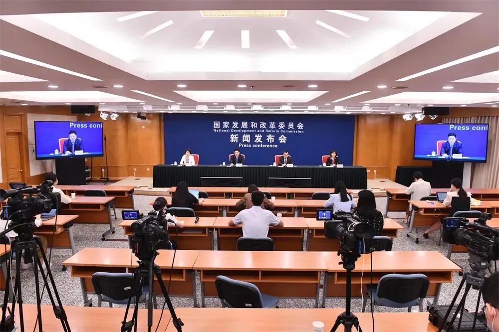 发改委:我国区域协调发展取得历史性成就 发改委:我国区域协调发展取得历史性成就