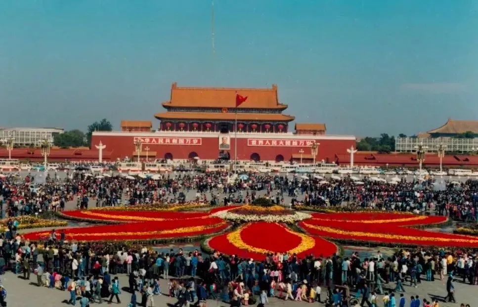 1986-2022年,天安门广场国庆大花篮集锦! 1986-2022年,天安门广场国庆大花篮集锦!