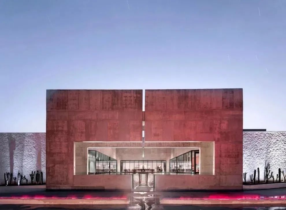 什么是建筑的崇高性? 什么是建筑的崇高性?