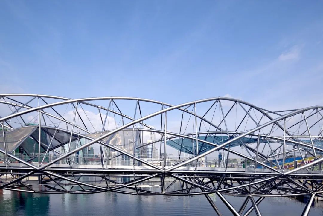 北天府石亭江上的“桥”,召唤建筑师为一座城市带来“诗意” 北天府石亭江上的“桥”,召唤建筑师为一座城市带来“诗意”