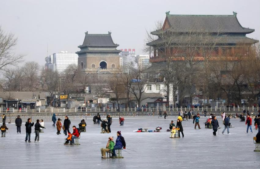 在这些冰场,与北京的地标性建筑合个影 在这些冰场,与北京的地标性建筑合个影