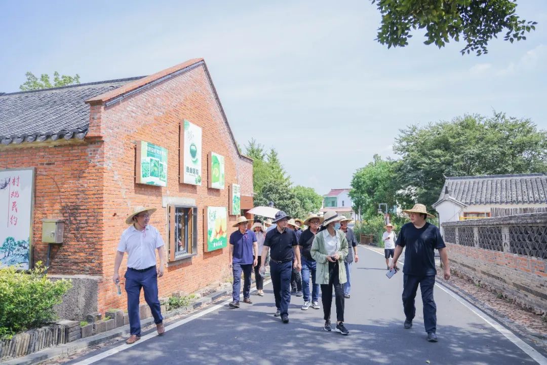 中国科协2022年度科技志愿服务先进典型——中国城市规划学会乡村规划与建设学术委员会秘书处 中国科协2022年度科技志愿服务先进典型——中国城市规划学会乡村规划与建设学术委员会秘书处