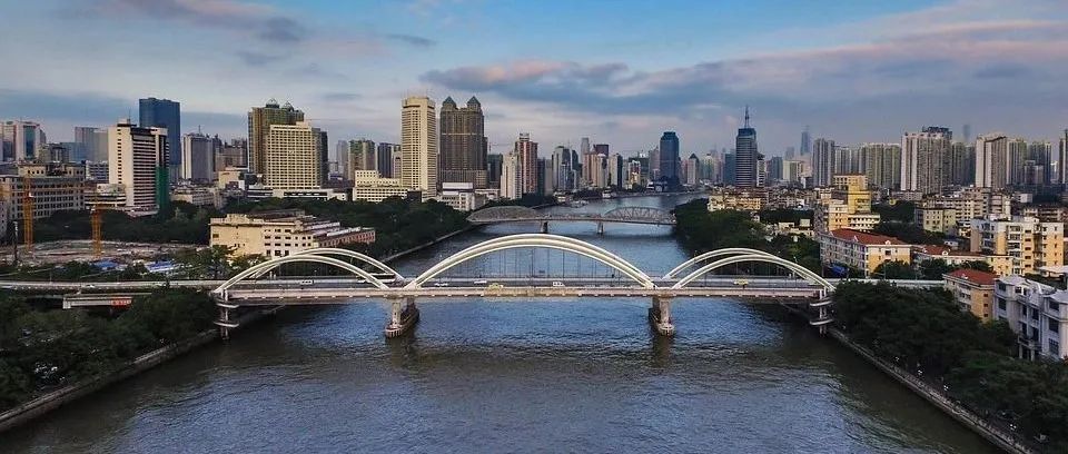 城市公共空间的“陷阱”，为什么设计要“与人为敌”？