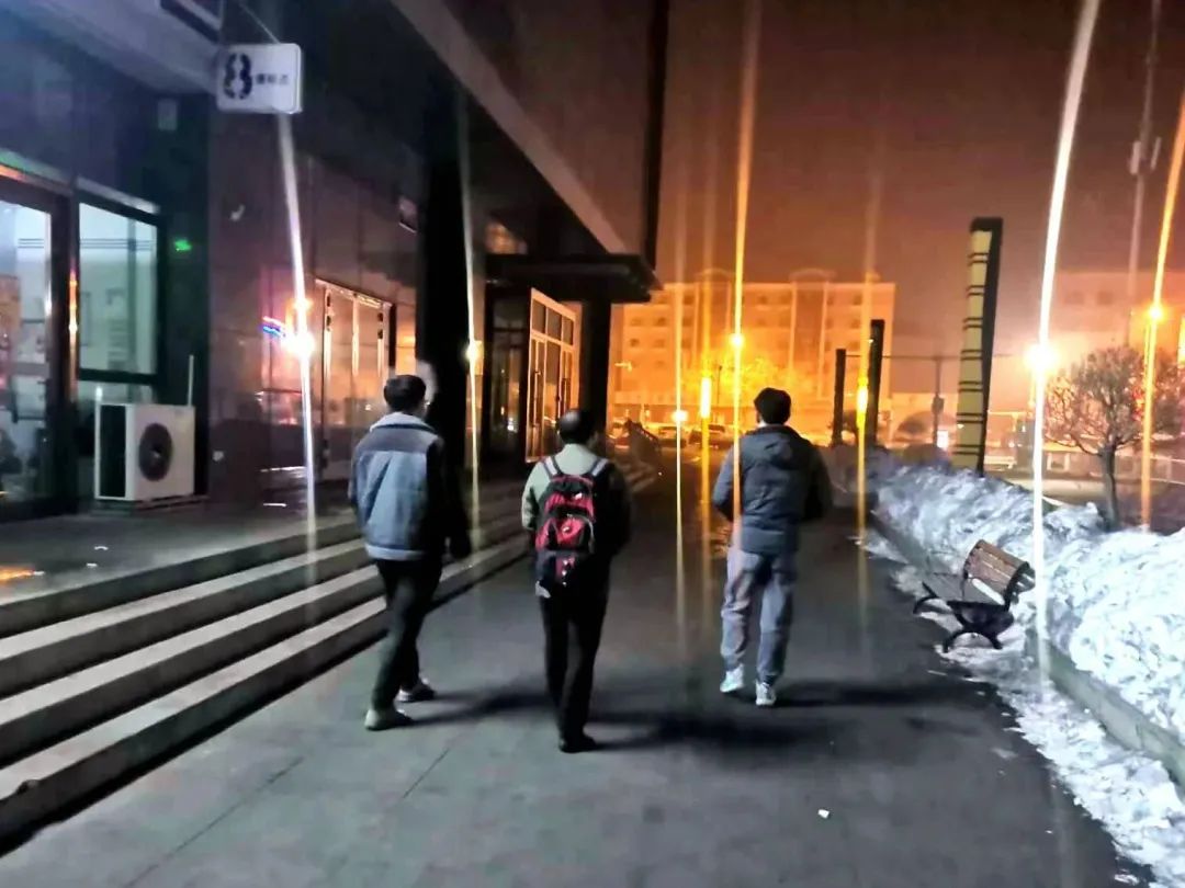 五一劳动节:每一个平凡微小的坚持,蕴染奋斗的底色 五一劳动节:每一个平凡微小的坚持,蕴染奋斗的底色
