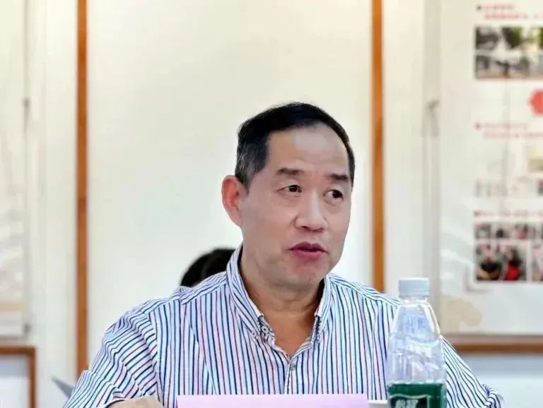 公共汽电车交通可持续发展座谈会在北京召开 公共汽电车交通可持续发展座谈会在北京召开