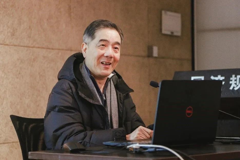 城市设计训练营举办专家讲座——唐子来教授《城市规划中的城市设计》 城市设计训练营举办专家讲座——唐子来教授《城市规划中的城市设计》