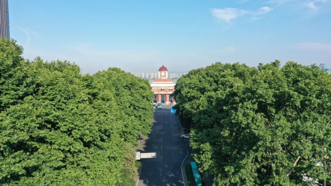 彰显南京风貌特色 提升城市空间品质