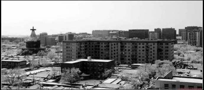 社会住宅:“要居住,还是要革命?” 社会住宅:“要居住,还是要革命?”