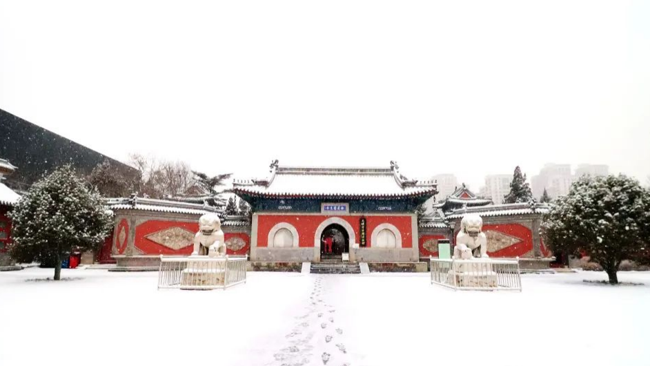 京城周末丨禅房花径缘客扫,一起逛逛那些藏在寺庙里的博物馆 京城周末丨禅房花径缘客扫,一起逛逛那些藏在寺庙里的博物馆