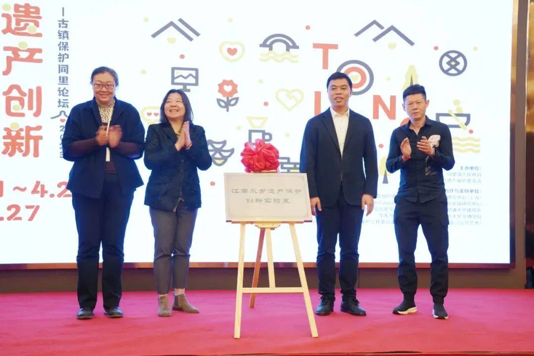 古镇的“活化”,是不是只有旅游开发一条路? 古镇的“活化”,是不是只有旅游开发一条路?