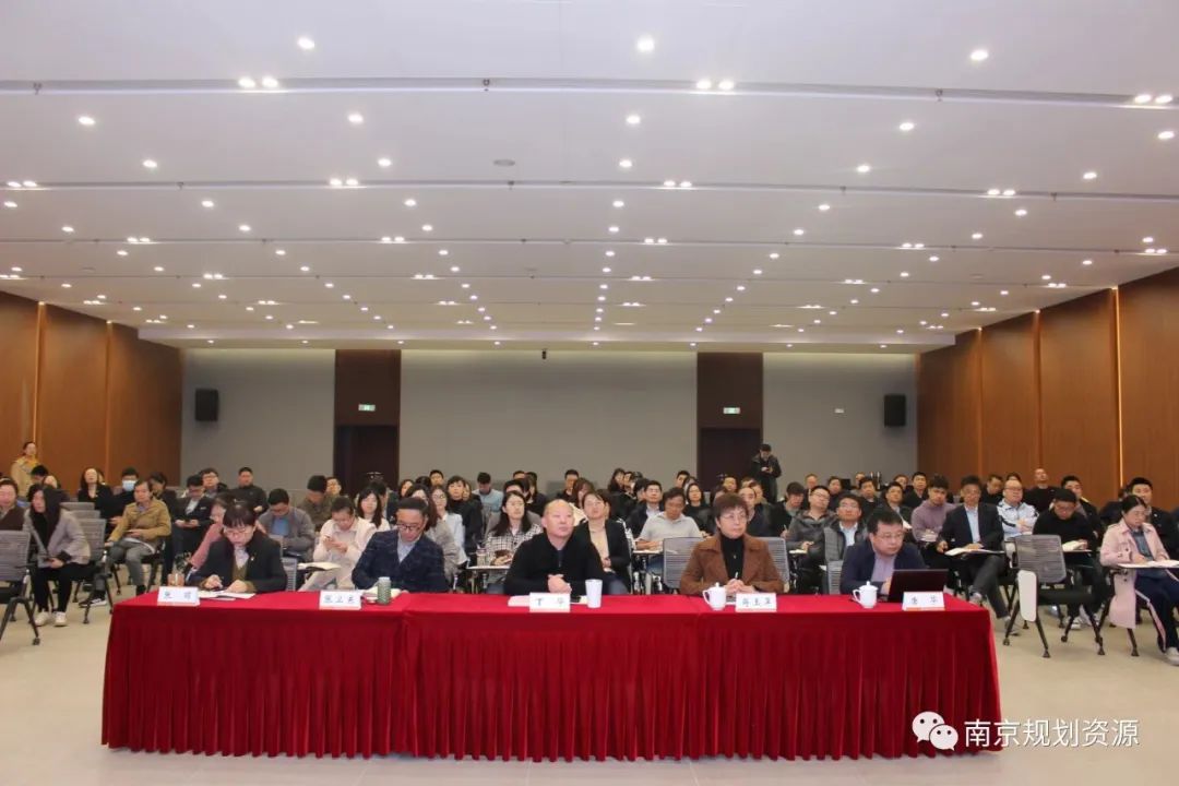 主题教育┃ 市不动产登记中心:苦练内功、蓄势而为,助推主题教育走深走实 主题教育┃ 市不动产登记中心:苦练内功、蓄势而为,助推主题教育走深走实