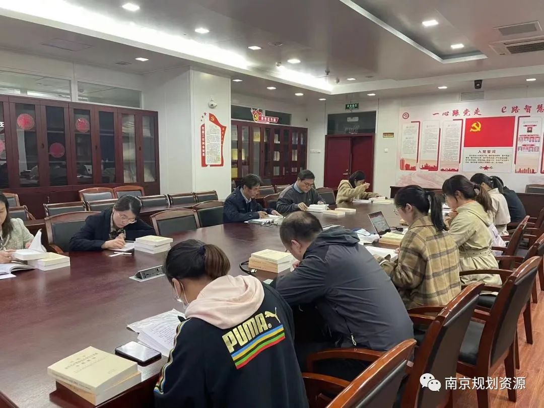 我局组织开展“读书周”活动 推动主题教育入脑入心入行 我局组织开展“读书周”活动 推动主题教育入脑入心入行