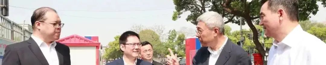 视点 | 湖北省委书记王蒙徽以“四不两直”方式在武汉调研检查历史风貌区建设 视点 | 湖北省委书记王蒙徽以“四不两直”方式在武汉调研检查历史风貌区建设