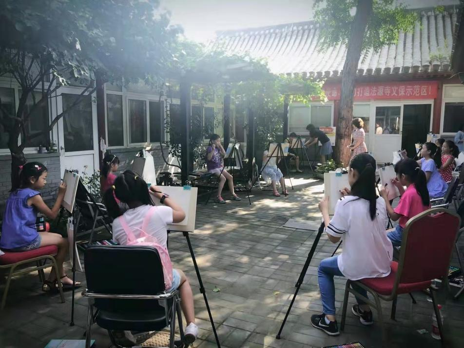 青少年参与社区共建，为法源寺历史文化街区带来活力与生机