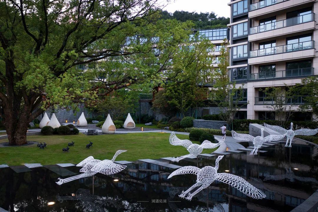 从多个景观设计案例看如何以场地原生大树创作场景 从多个景观设计案例看如何以场地原生大树创作场景