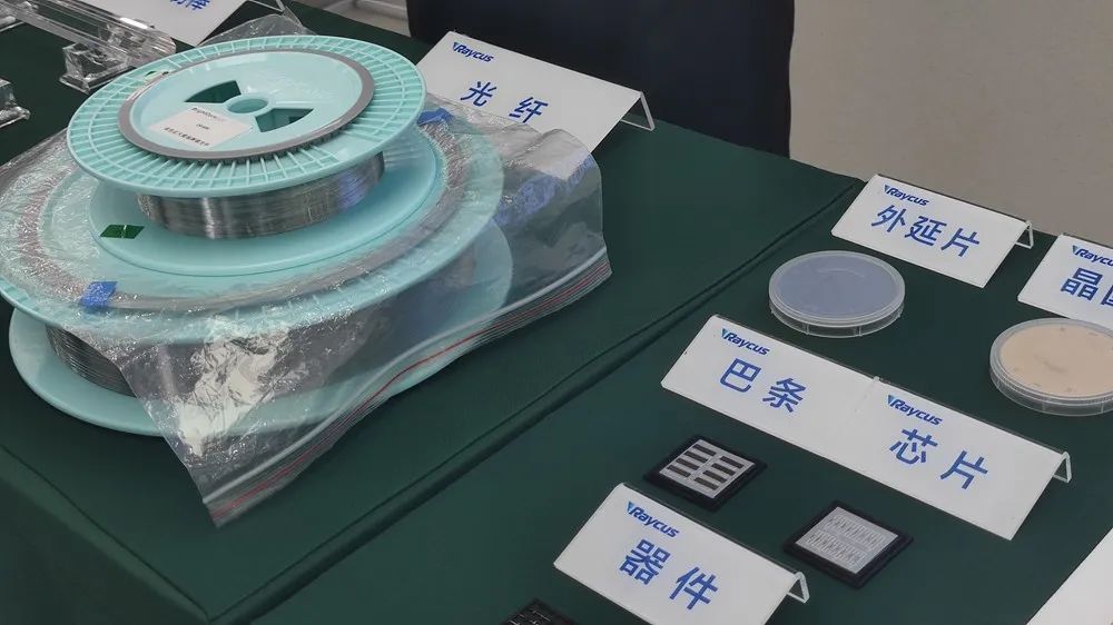 中部第一城，正在失去“边界感”
