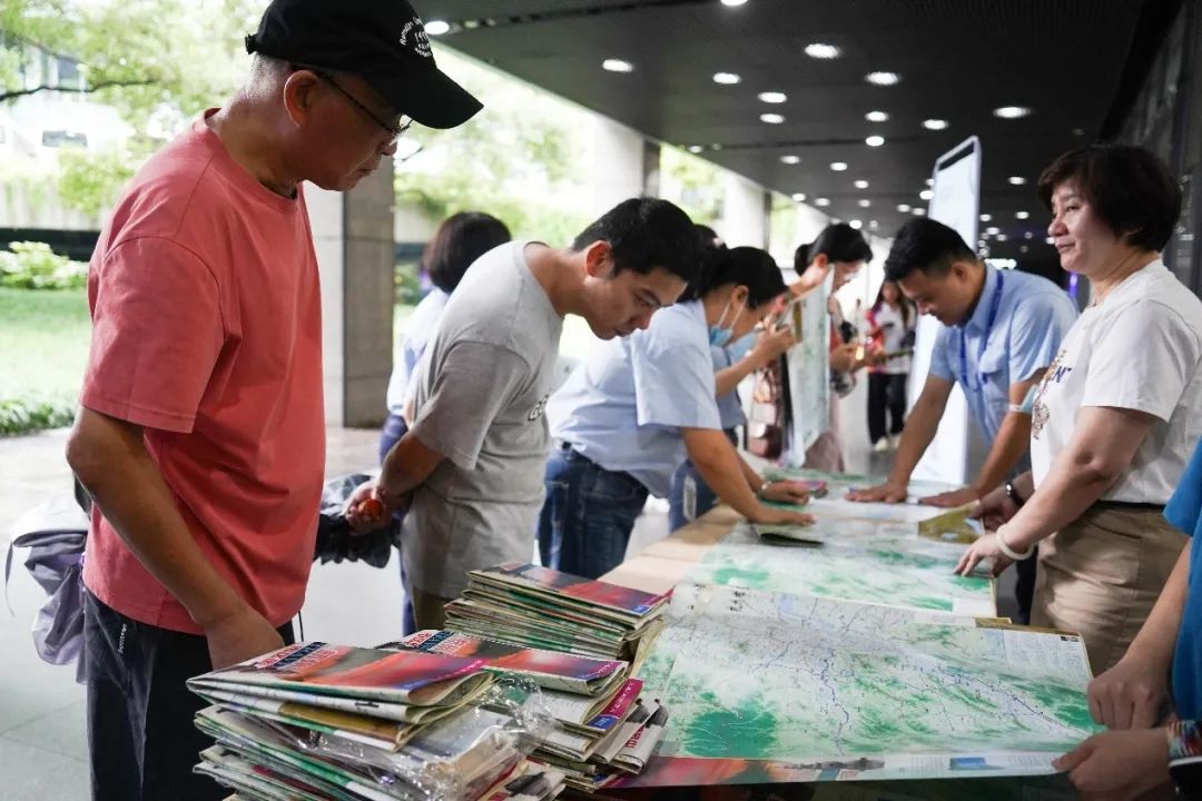 规范使用地图 一点都不能错︱市局开展测绘法宣传日暨国家版图宣传周系列活动