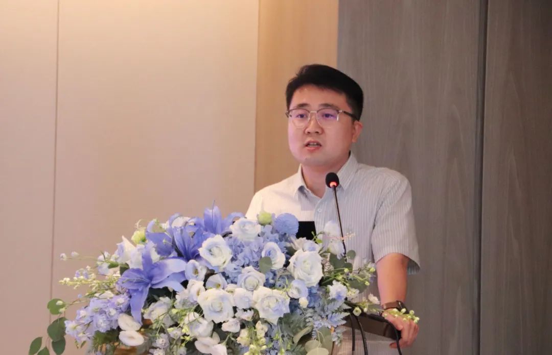 智能空间•空间智能方法与规划实施全周期会议顺利召开,《智能空间•规划实施智能数字官》白皮书发布 智能空间•空间智能方法与规划实施全周期会议顺利召开,《智能空间•规划实施智能数字官》白皮书发布
