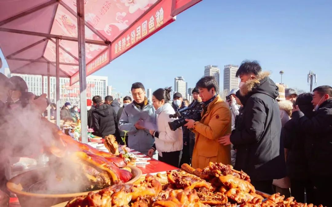 藤校建筑毕业却当了央媒记者，但睡得好了，人也年轻了