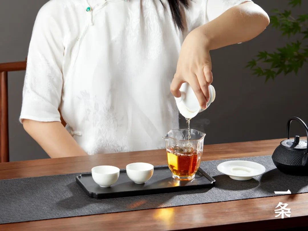 七盏茶礼,三大茶区核心产地经典茗茶,盲盒设计,一日一味 七盏茶礼,三大茶区核心产地经典茗茶,盲盒设计,一日一味