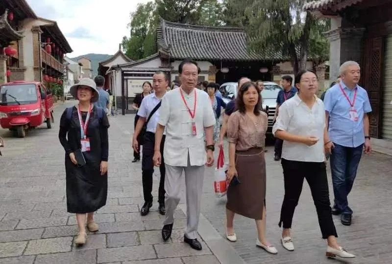 【会议报道】中国城市科学研究会历史文化名城委员会“2023年名城交通年会”在云南建水顺利召开 【会议报道】中国城市科学研究会历史文化名城委员会“2023年名城交通年会”在云南建水顺利召开