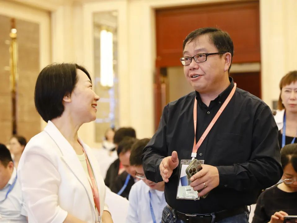 规划年会 学术对话四:城乡融合发展与乡村规划 | “追求可持续、循规律、长期性的乡村振兴” 规划年会 学术对话四:城乡融合发展与乡村规划 | “追求可持续、循规律、长期性的乡村振兴”