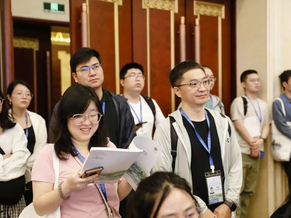 规划年会 学术对话四:城乡融合发展与乡村规划 | “追求可持续、循规律、长期性的乡村振兴” 规划年会 学术对话四:城乡融合发展与乡村规划 | “追求可持续、循规律、长期性的乡村振兴”