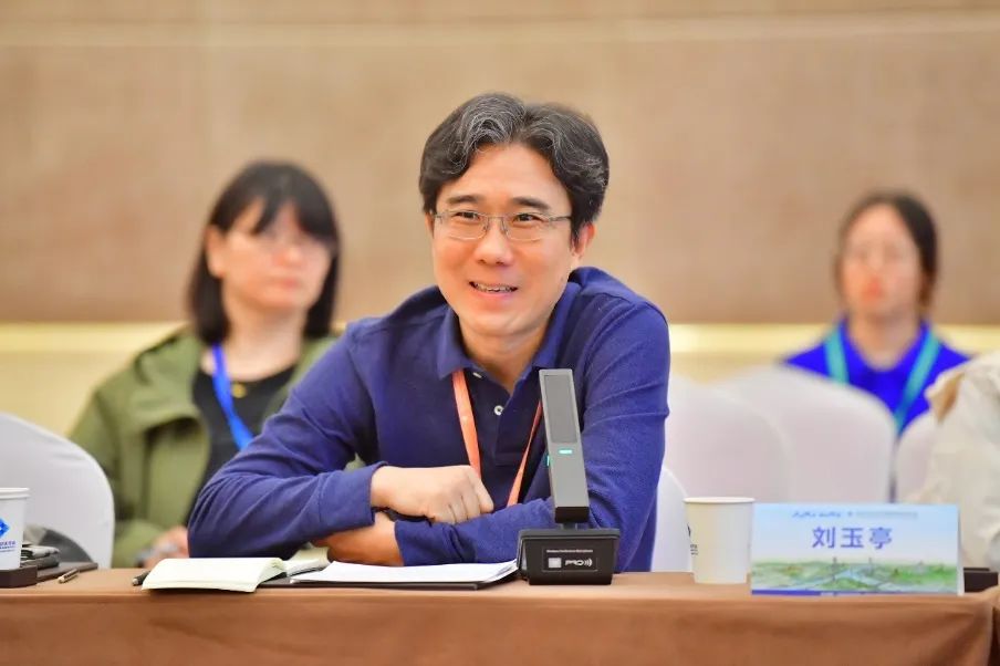 规划年会 | 学术对话十六：超大城市住房政策与规划