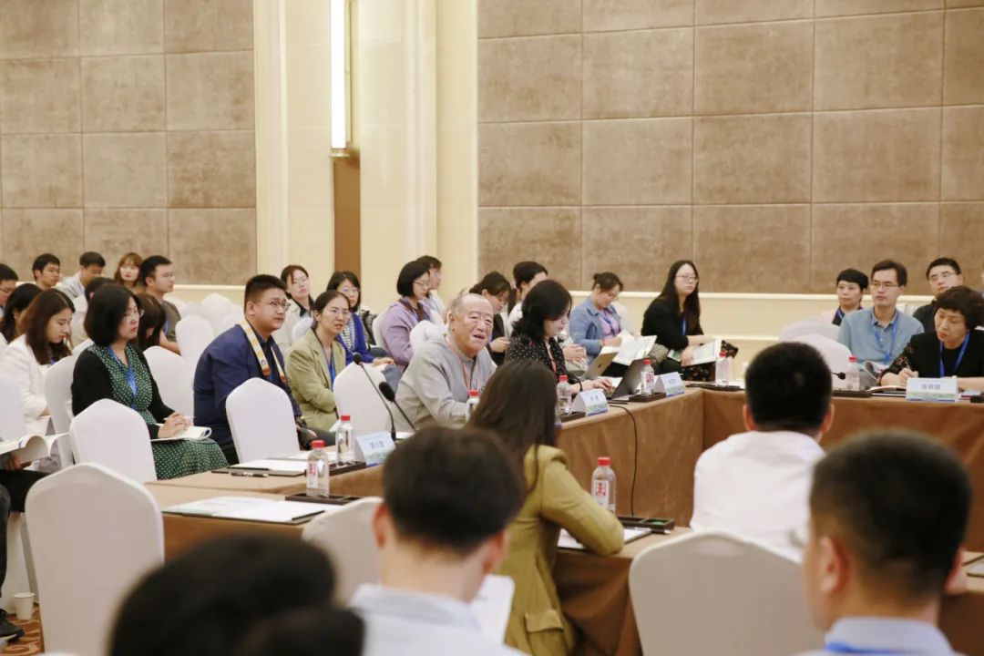 规划年会 | 学术对话三十:以人民为中心的新型城镇化 规划年会 | 学术对话三十:以人民为中心的新型城镇化