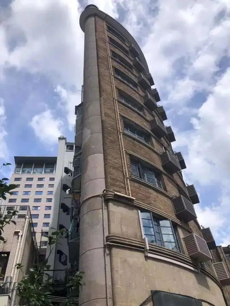 魔都网红楼要拆了？曾引发大量惊讶围观！网友：拆一幢少一幢