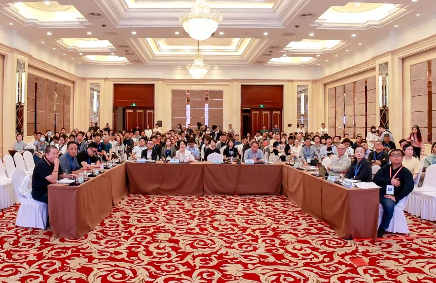 规划年会 学术对话四:城乡融合发展与乡村规划 | “追求可持续、循规律、长期性的乡村振兴” 规划年会 学术对话四:城乡融合发展与乡村规划 | “追求可持续、循规律、长期性的乡村振兴”