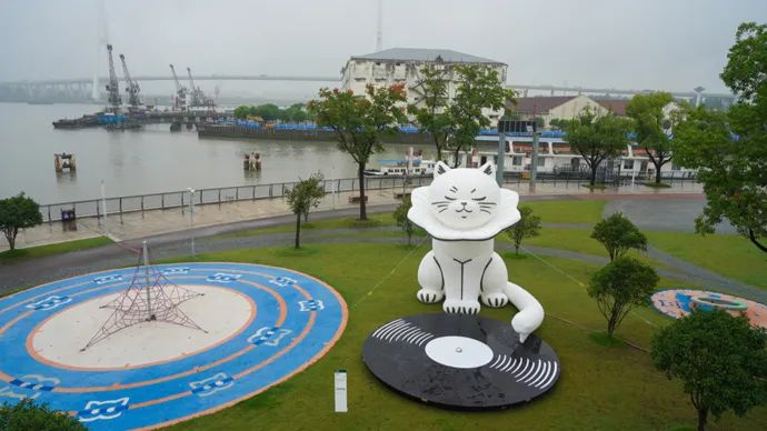 非正式的精彩：城市空间更新中的临时用途